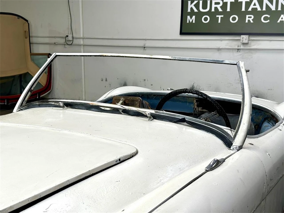 1953 Austin-Healey 100 - Image 8 of 31