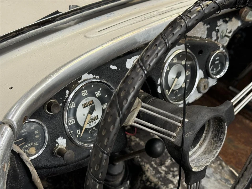 1953 Austin-Healey 100 - Image 28 of 31