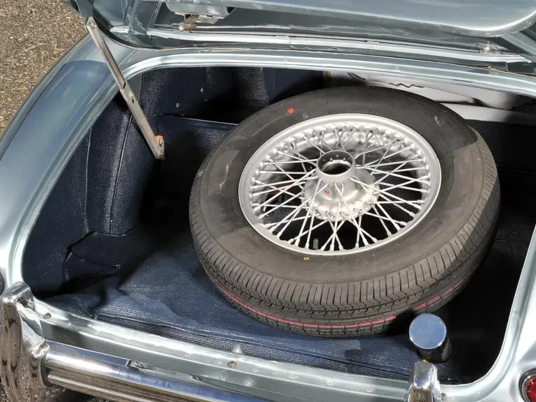 1953 Austin-Healey 100 - Image 19 of 23