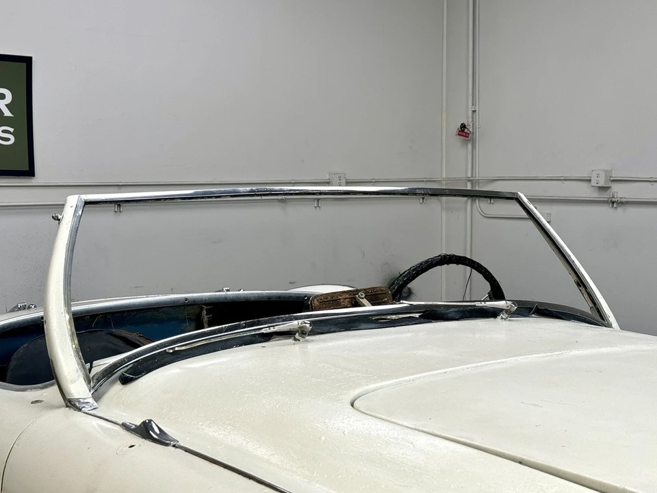 1953 Austin-Healey 3000 - Image 9 of 31