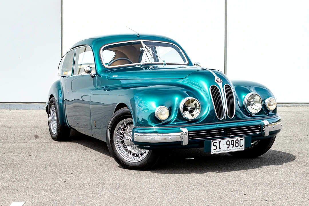 1953 Bristol - Image 4 of 31
