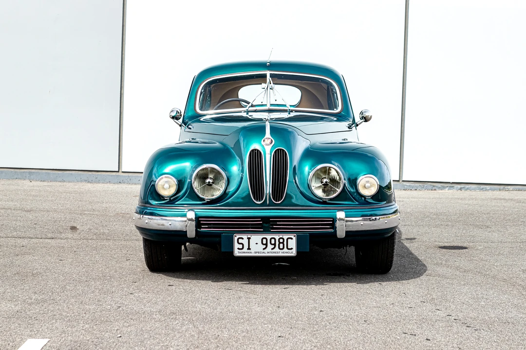 1953 Bristol - Image 3 of 31