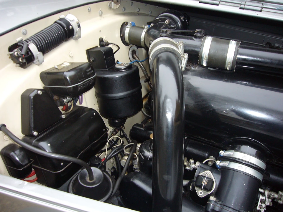 1953 Bentley R Type - Image 2 of 4