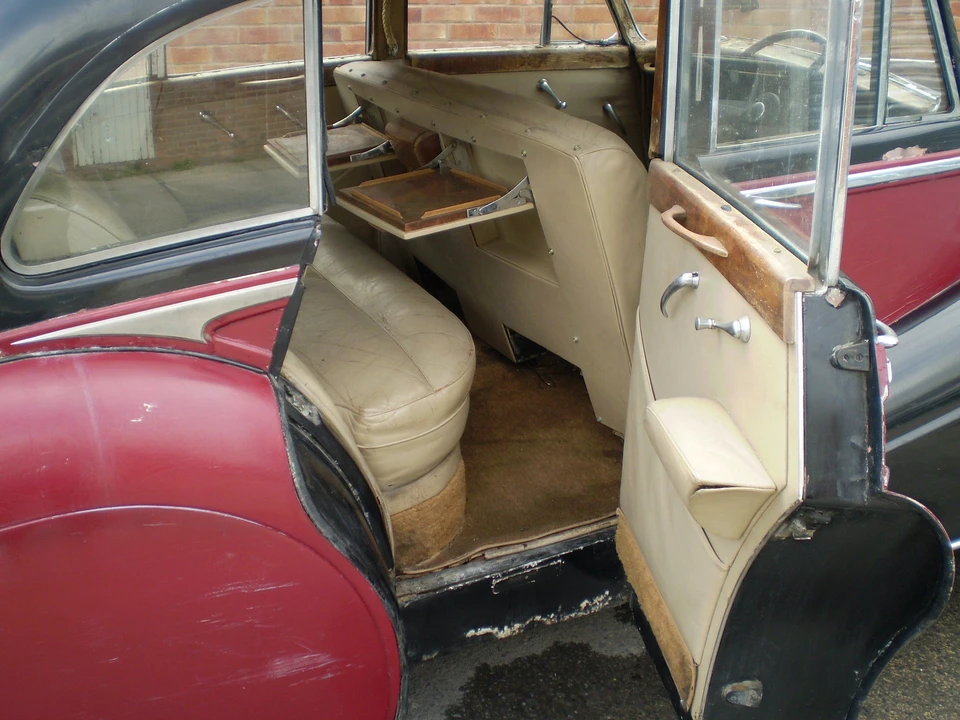 1953 Bentley R Type - Image 4 of 8