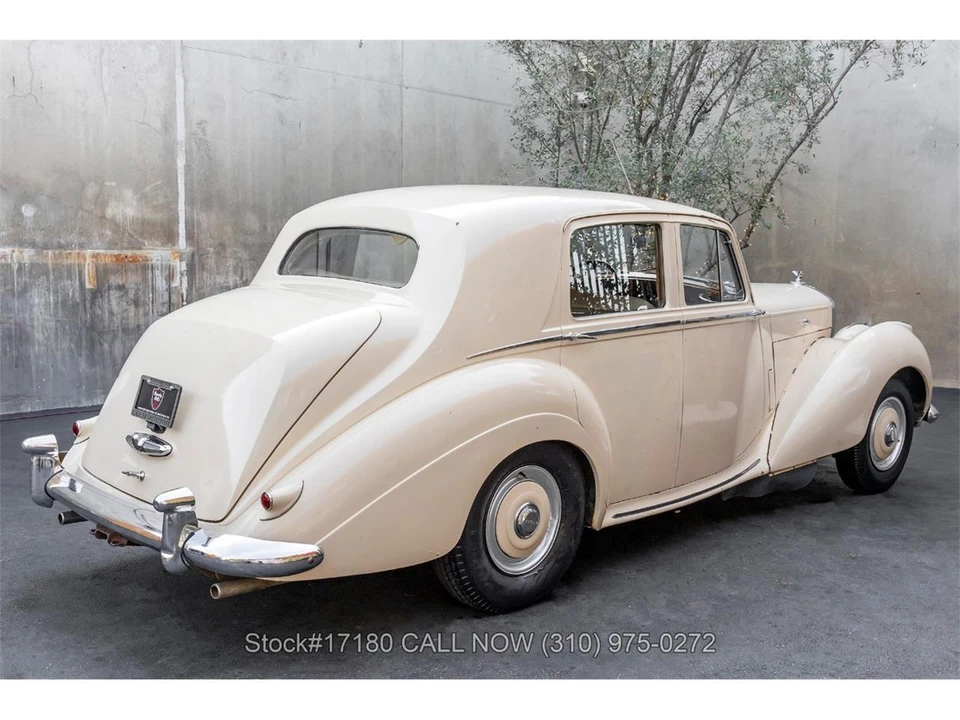 1953 Bentley R Type - Image 4 of 31