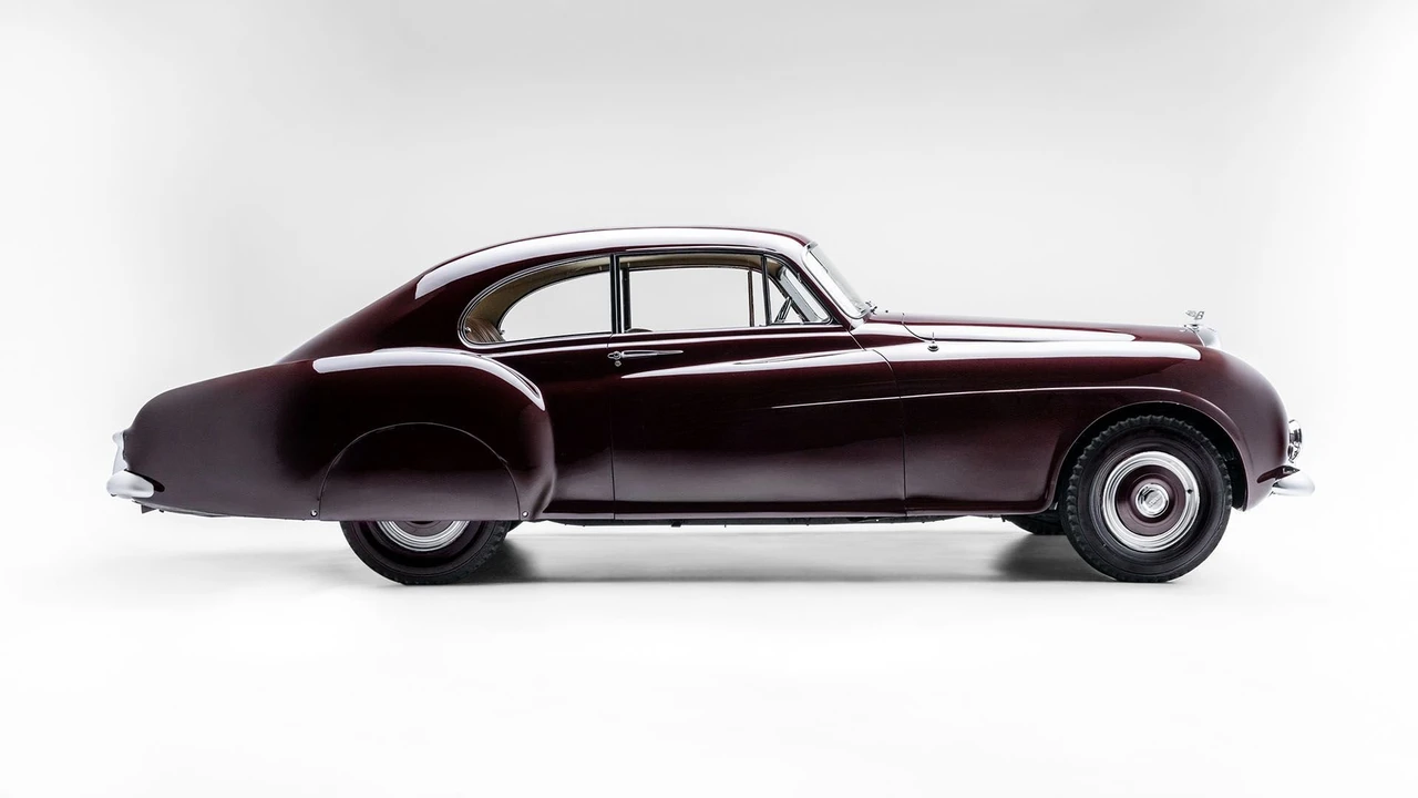 1953 Bentley R-Type Continental - Image 17 of 31