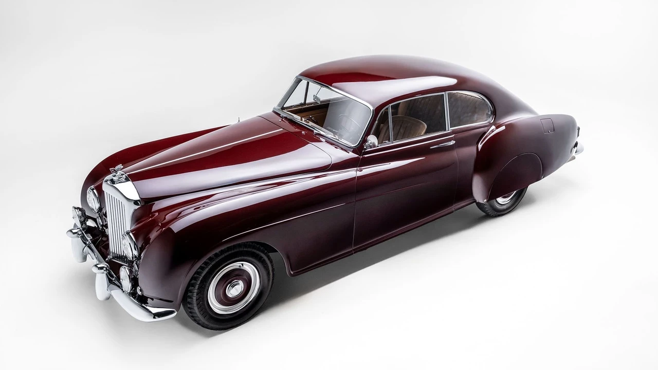 1953 Bentley R-Type Continental - Image 15 of 31