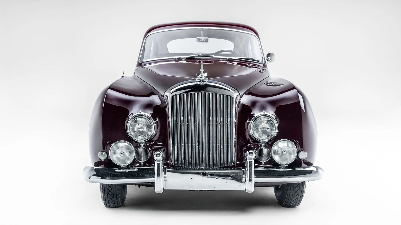 1953 Bentley R-Type Continental - Image 20 of 31