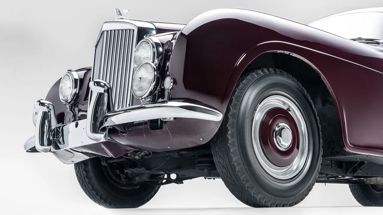 1953 Bentley R-Type Continental - Image 25 of 31