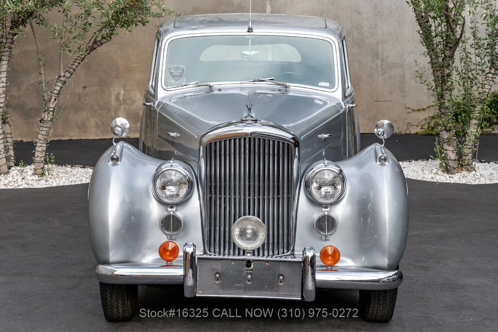 1953 Bentley R Type - Image 2 of 12