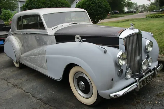 1953 Bentley R-Type Park Ward Fixed-Head Coupe