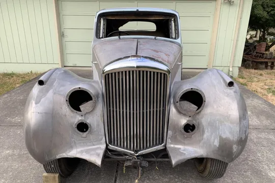 1953 Bentley R-Type Saloon