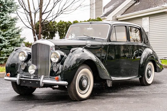 1953 Bentley R-Type Saloon