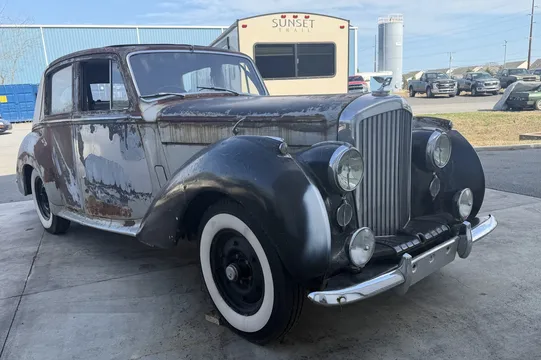 1953 Bentley R-Type Saloon
