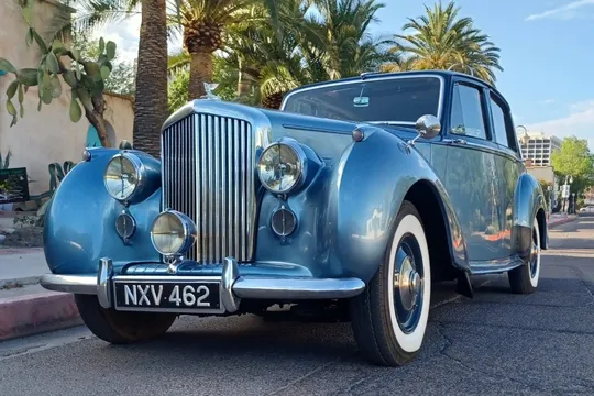 1953 Bentley R-Type Saloon
