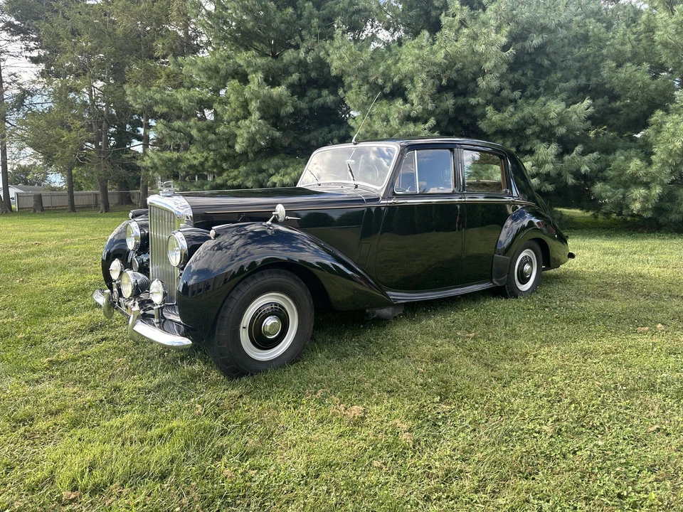 1953 Bentley R Type - Image 2 of 31