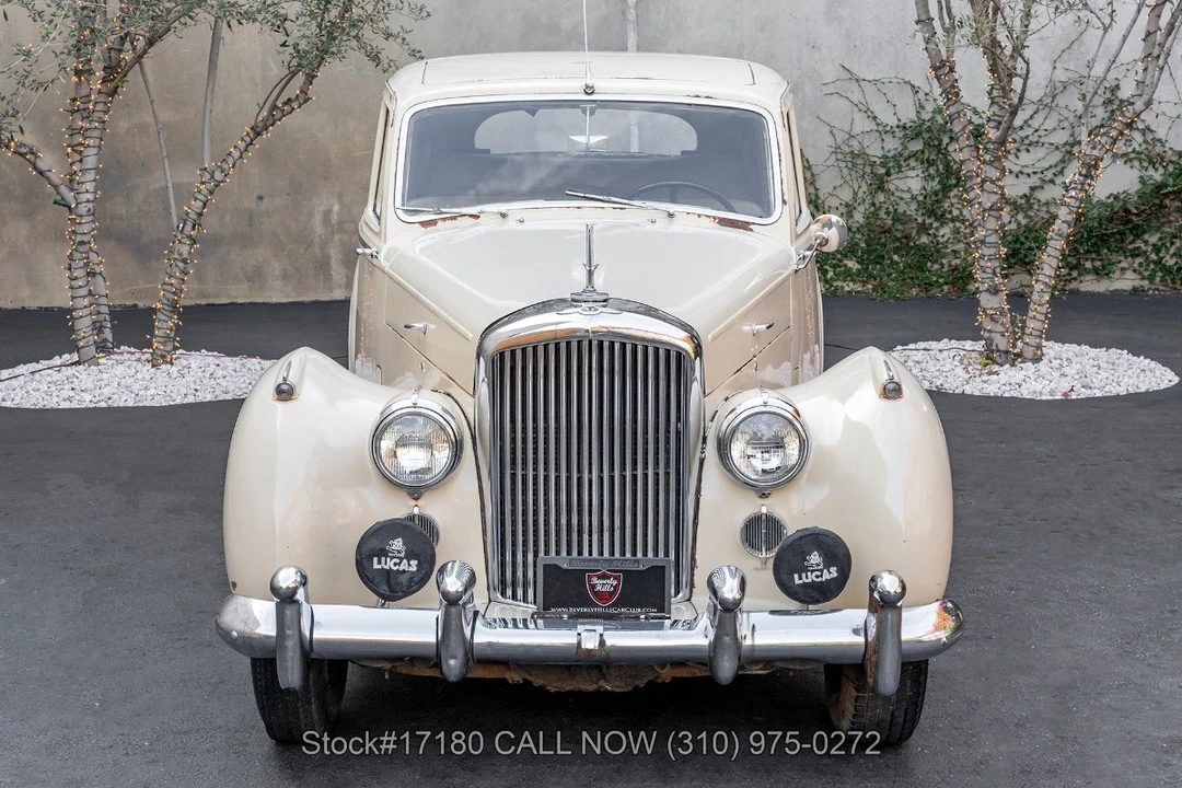 1953 Bentley R-Type Continental - Image 2 of 31