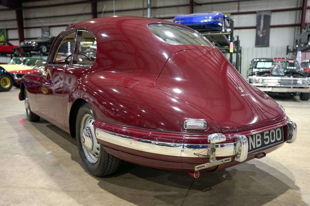 1953 Bristol - Image 6 of 12