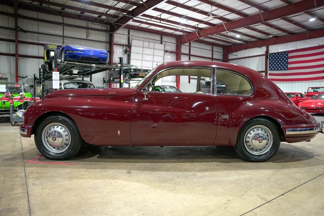 1953 Bristol - Image 4 of 12