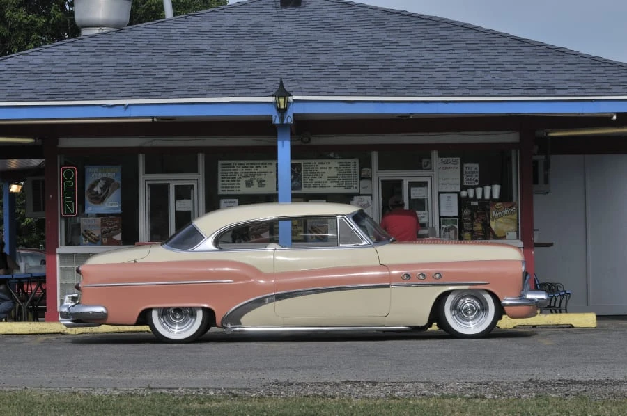 1953 Buick Century - Image 8 of 10