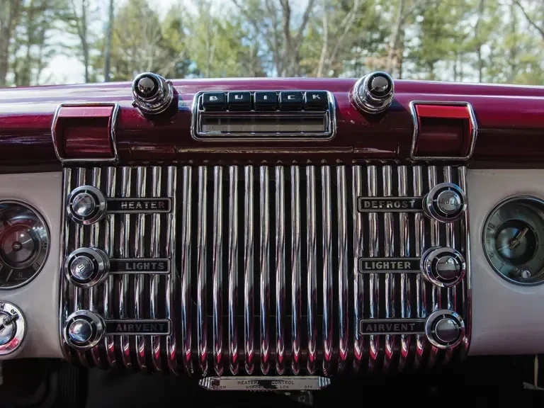 1953 Buick Roadmaster - Image 22 of 31