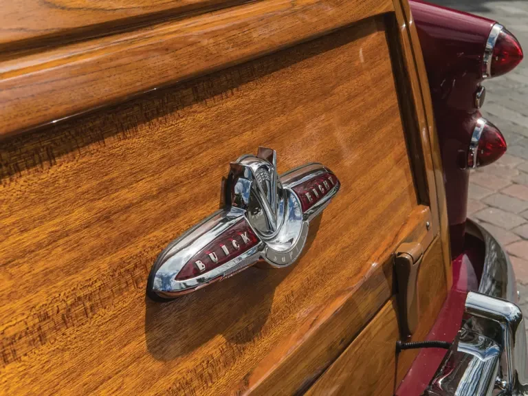 1953 Buick Roadmaster - Image 10 of 31
