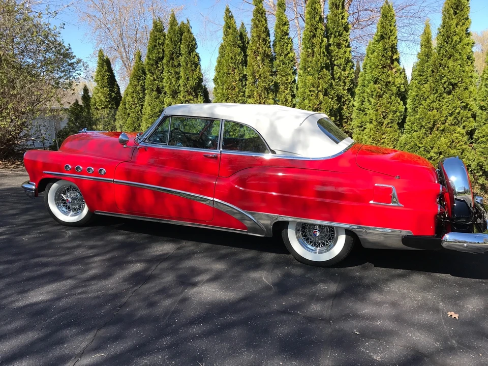1953 Buick Roadmaster - Image 9 of 31