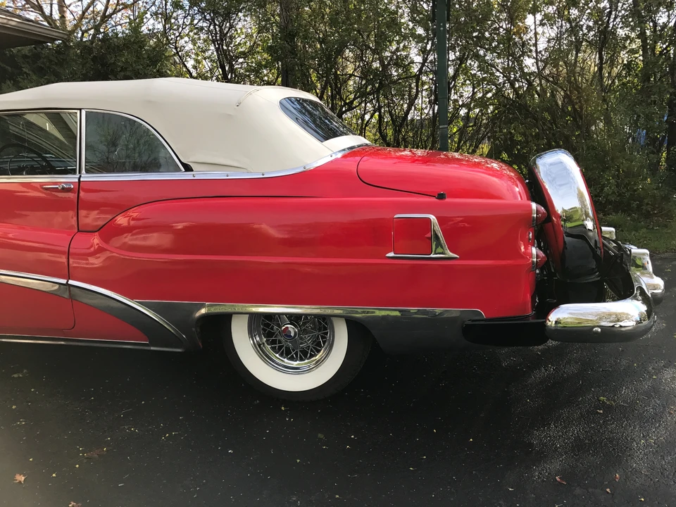 1953 Buick Roadmaster - Image 11 of 31