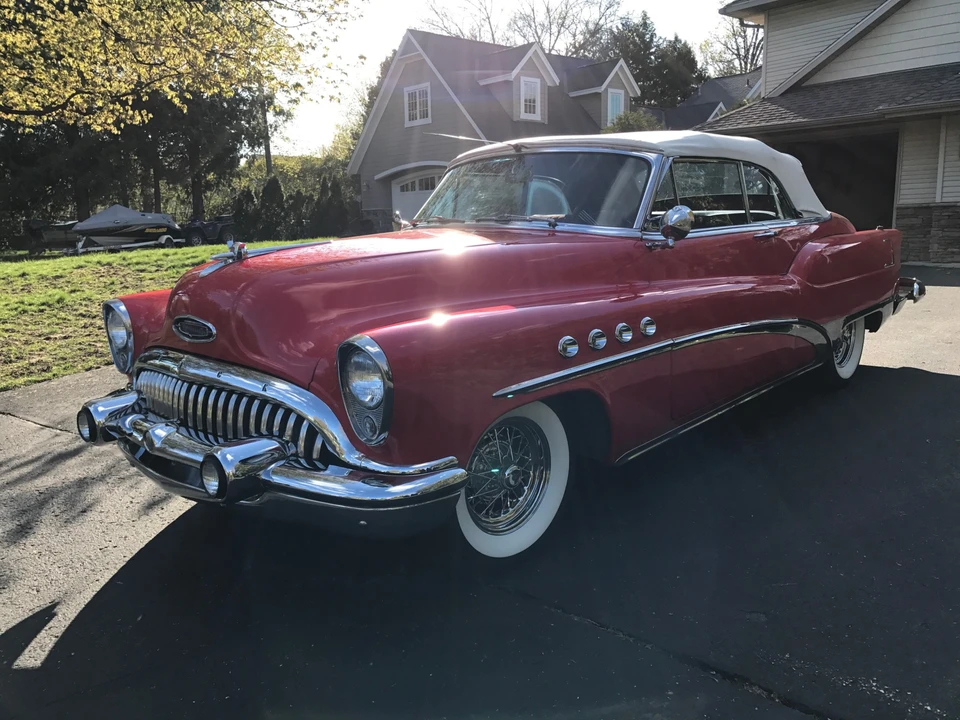 1953 Buick Roadmaster - Image 3 of 31