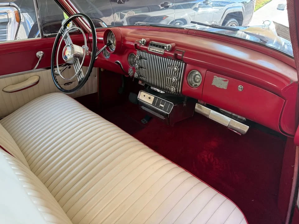 1953 Buick Riviera - Image 4 of 8