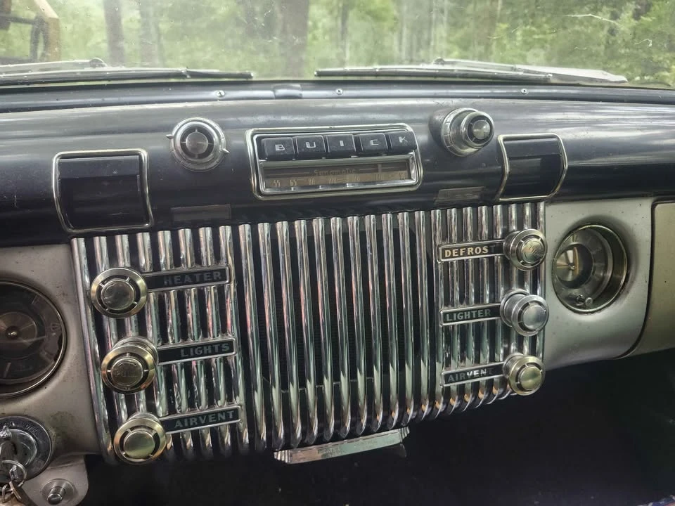 1953 Buick Riviera - Image 9 of 17