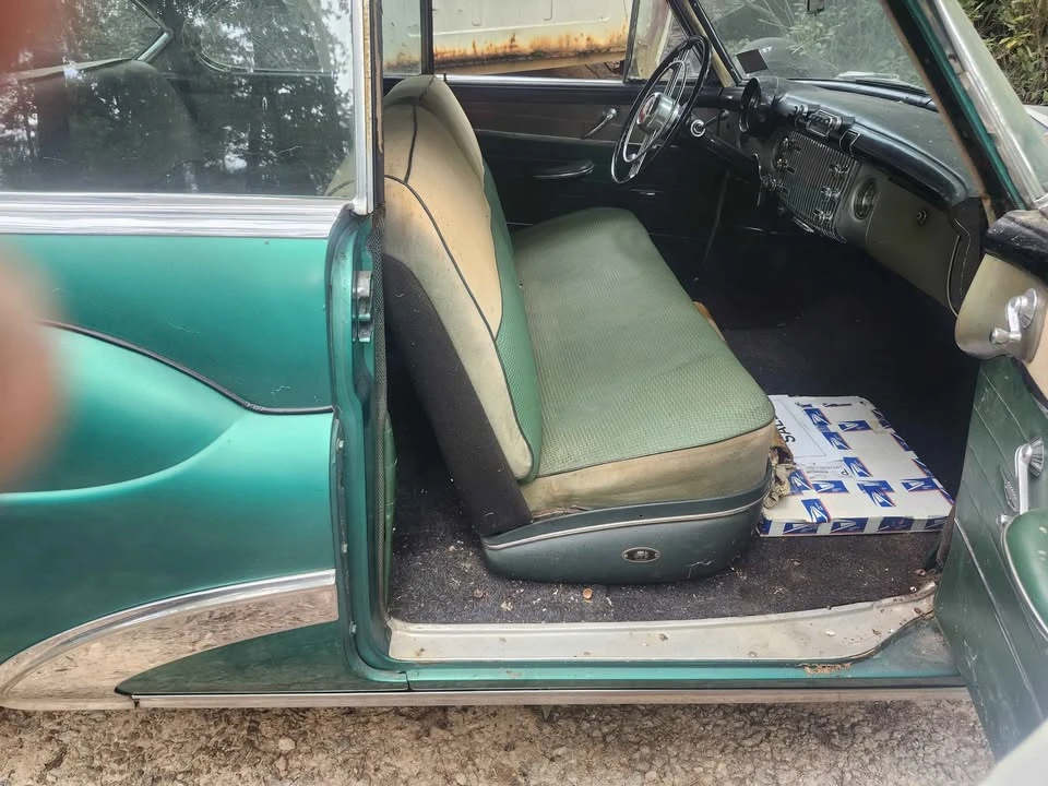 1953 Buick Riviera - Image 14 of 17