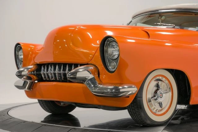 1953 Buick Roadmaster - Image 14 of 31