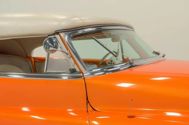 1953 Buick Roadmaster - Image 22 of 31