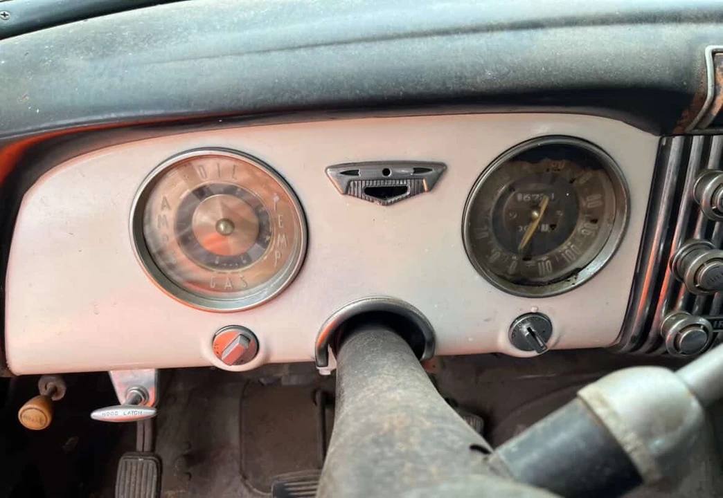 1953 Buick Roadmaster - Image 12 of 15