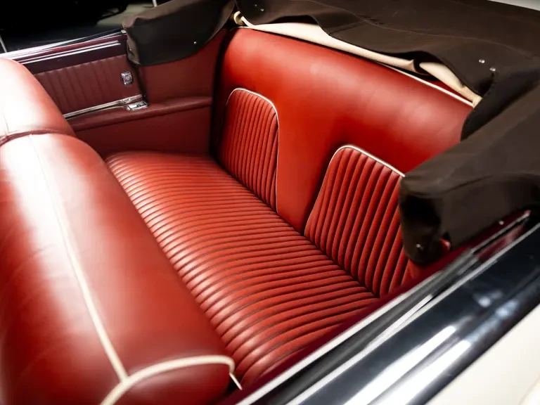 1953 Buick Roadmaster - Image 20 of 31