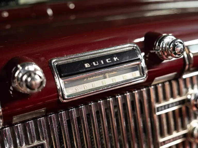 1953 Buick Roadmaster - Image 24 of 31