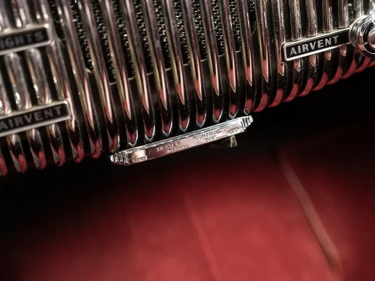 1953 Buick Roadmaster - Image 21 of 31