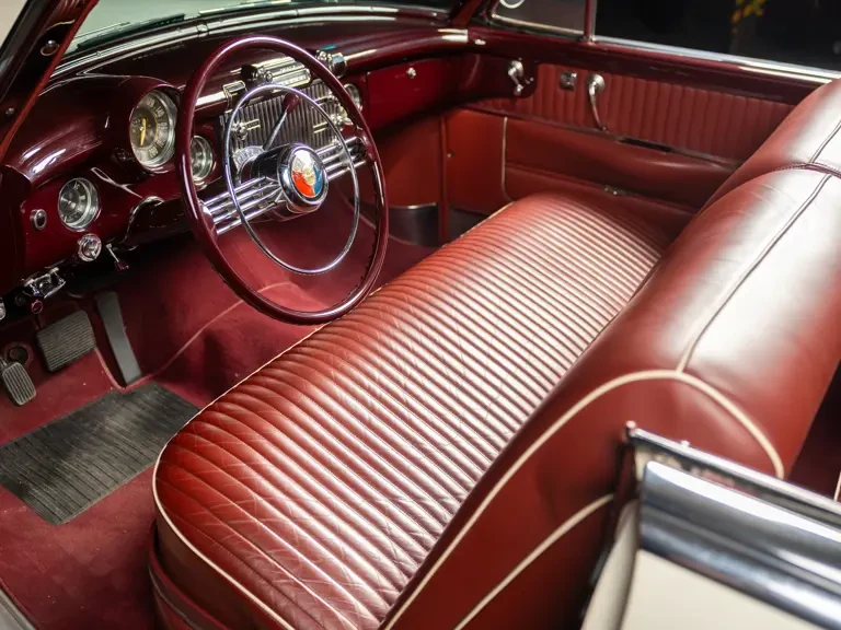 1953 Buick Roadmaster - Image 5 of 31