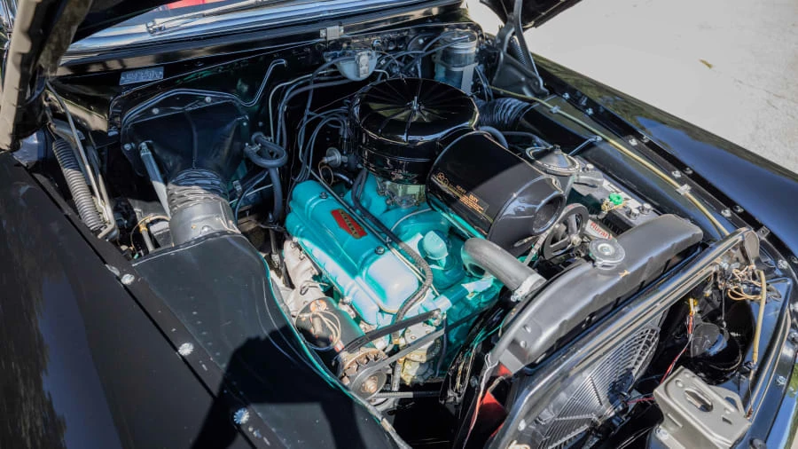1953 Buick Roadmaster - Image 7 of 31