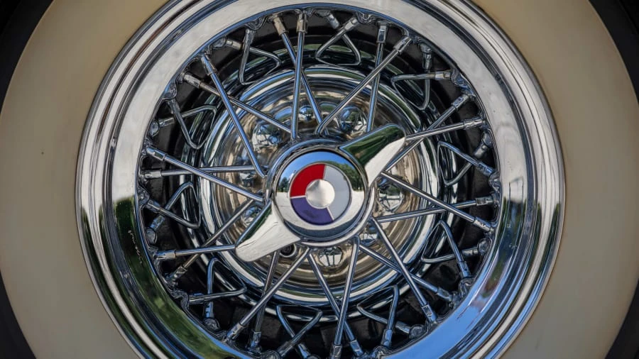 1953 Buick Roadmaster - Image 30 of 31