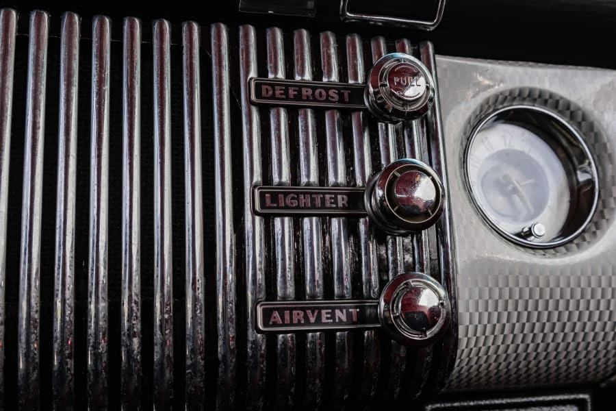 1953 Buick Roadmaster - Image 26 of 31
