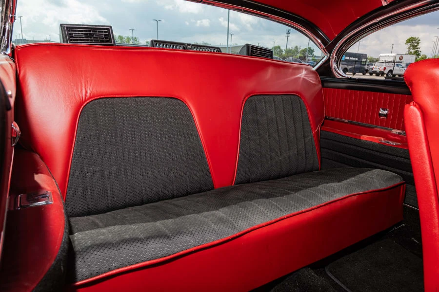 1953 Buick Roadmaster - Image 24 of 31