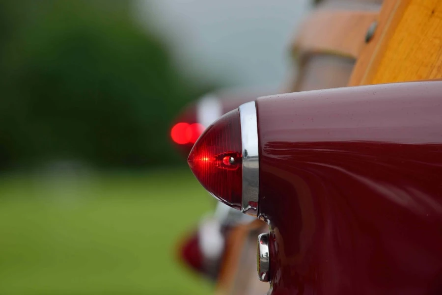 1953 Buick Roadmaster - Image 11 of 12