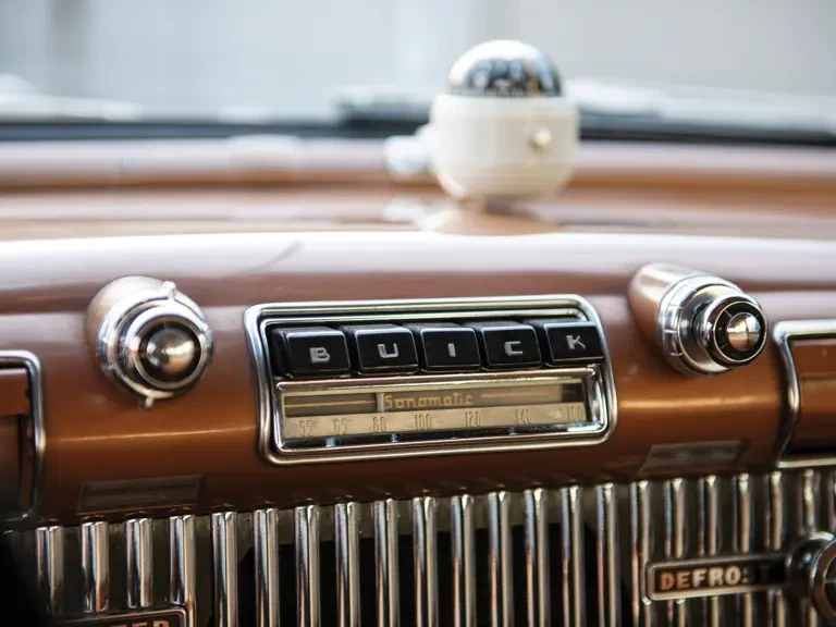 1953 Buick Roadmaster - Image 14 of 31