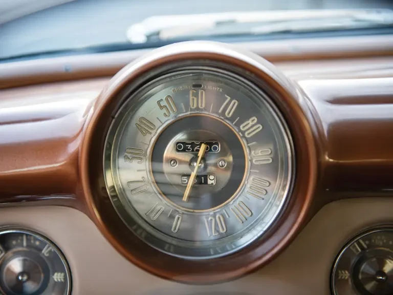 1953 Buick Roadmaster - Image 12 of 31