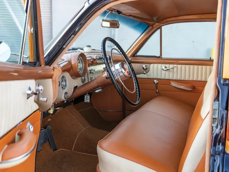 1953 Buick Roadmaster - Image 11 of 31