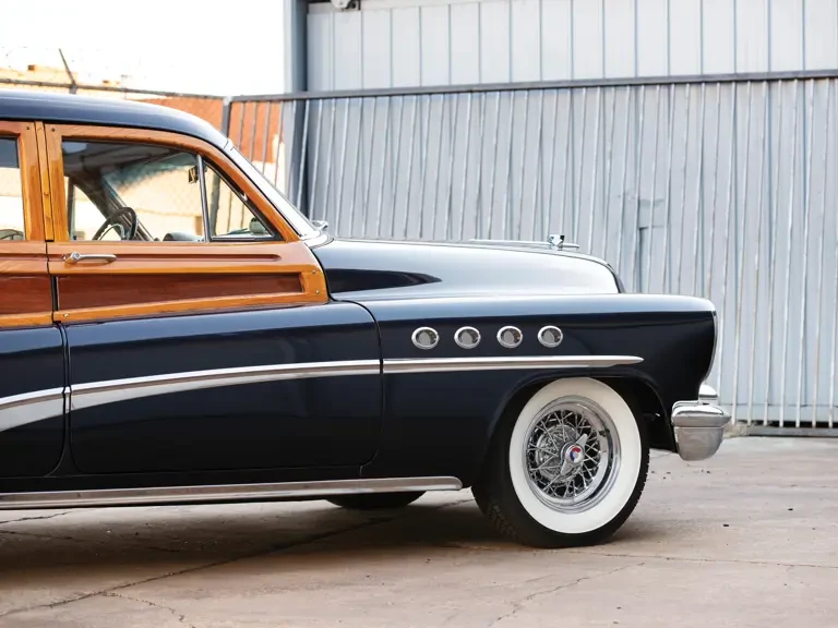 1953 Buick Roadmaster - Image 25 of 31