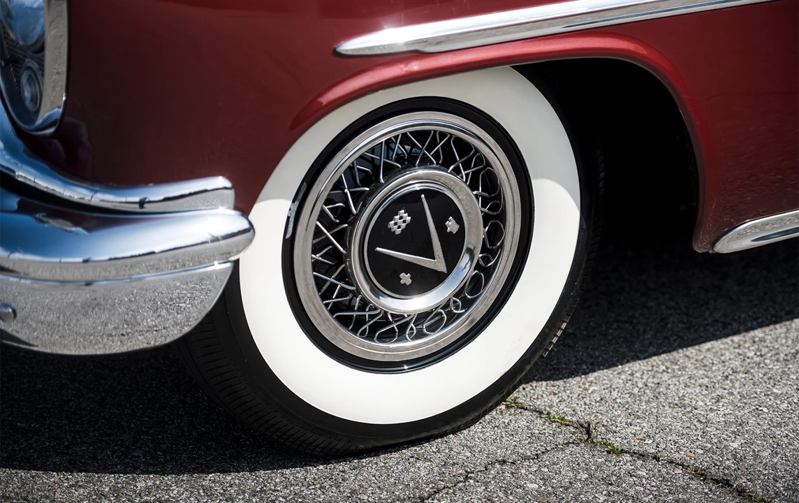 1953 Buick Roadmaster - Image 17 of 31