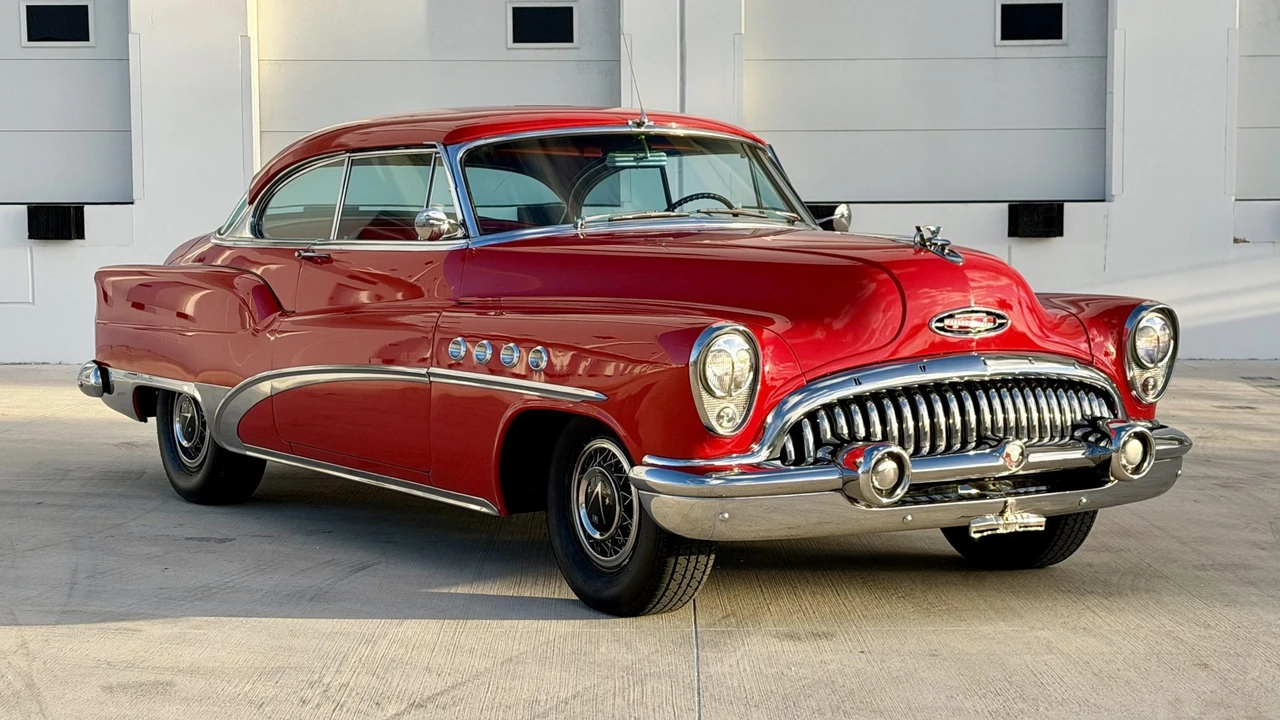 1953 Buick Roadmaster - Image 27 of 31